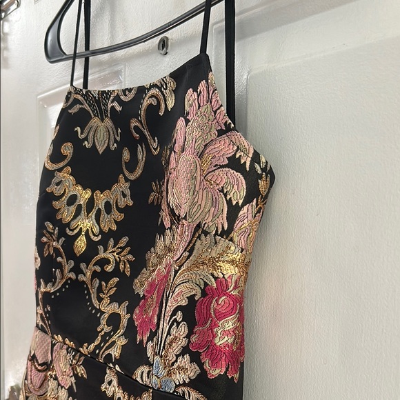 Urban Outfitters Black and Gold Floral Dress - Picture 7 of 7